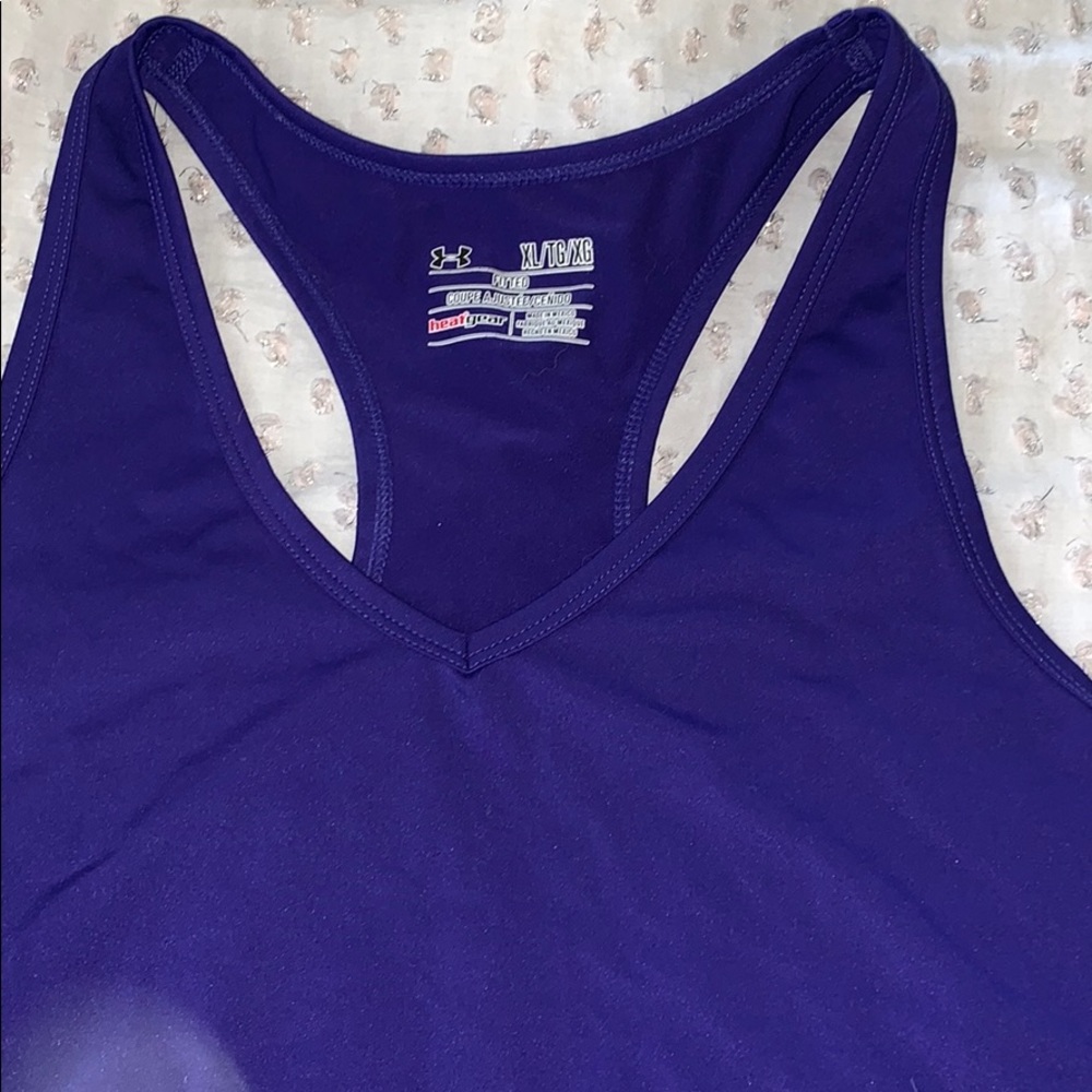 Workout top! - Picture 3 of 5